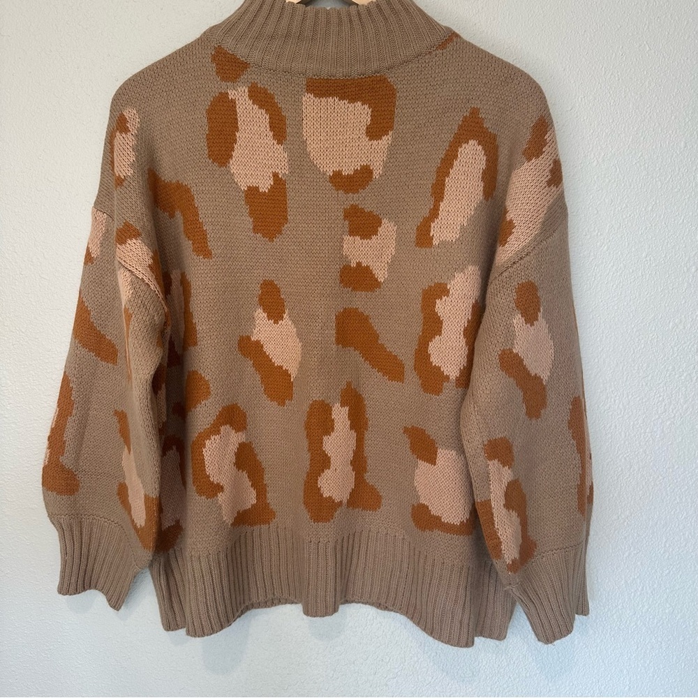 The Unbranded Brand Stylish Cowl Neck Sweater in Tan and Orange M - Picture 2 of 11